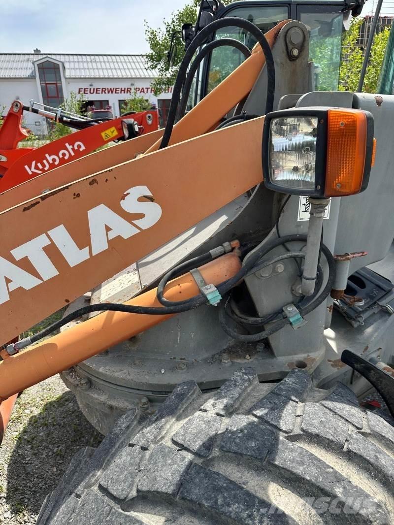 Atlas AR75S Rataslaadurid