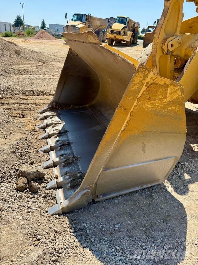 CAT 966 G Rataslaadurid