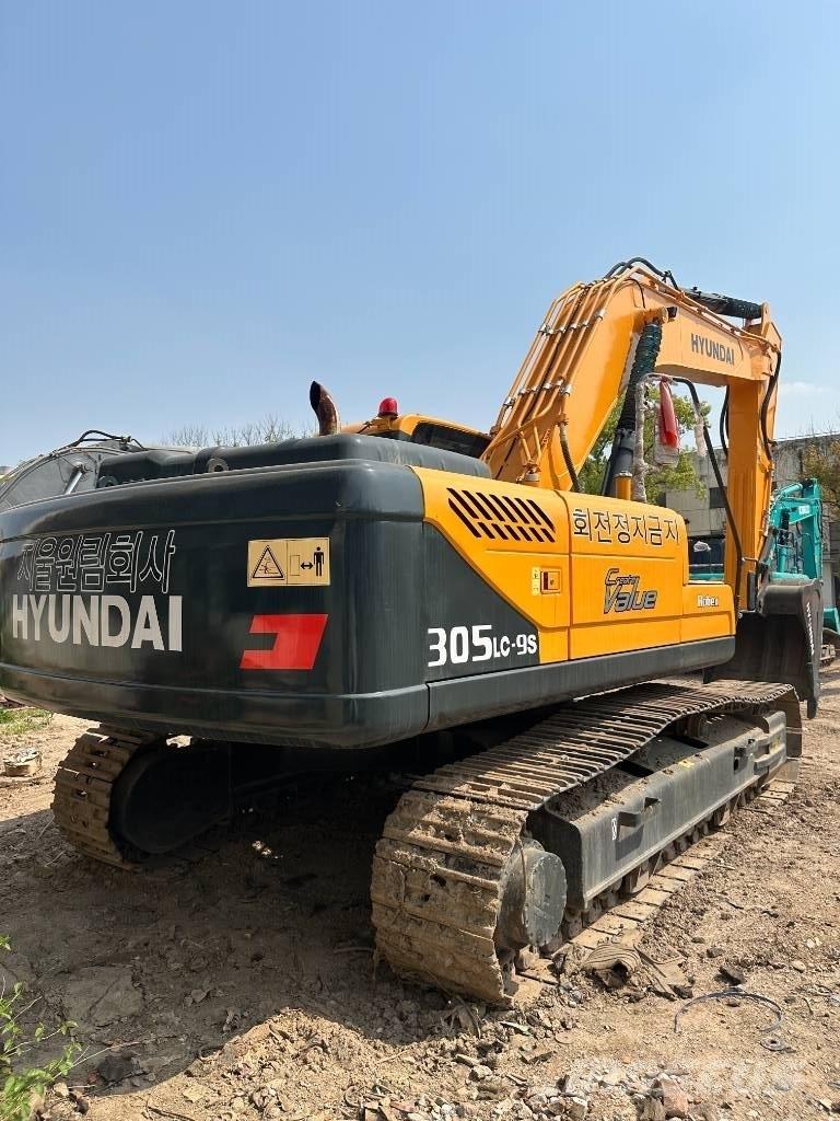 Hyundai 305LC-9S Roomikekskavaatorid