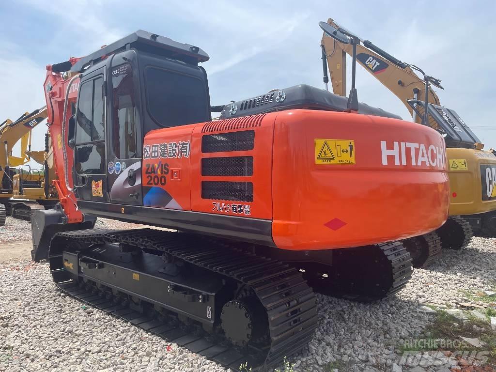 Hitachi ZX 200 Roomikekskavaatorid