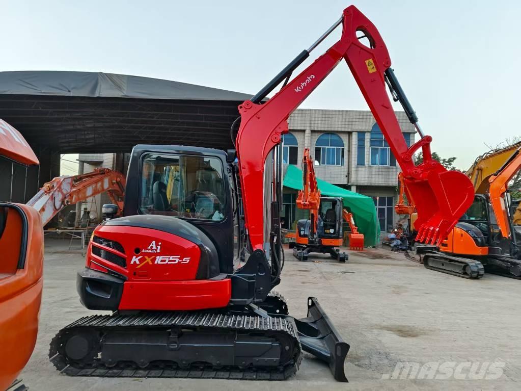 Kubota KX165-5 Roomikekskavaatorid
