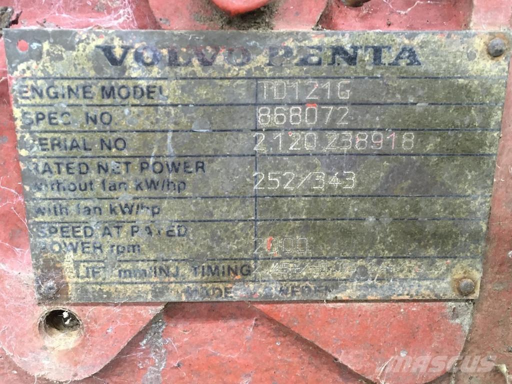 Volvo TD121G USED Mootorid