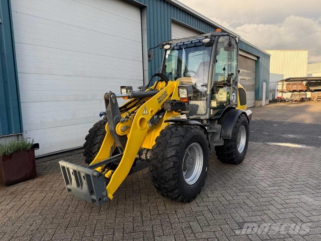 Wacker WL52 Rataslaadurid