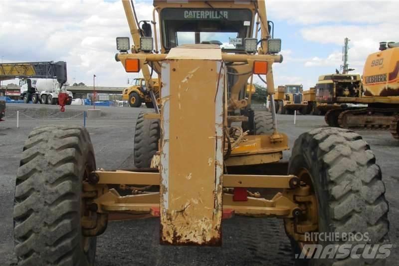 CAT 140H Greiderid