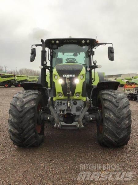 CLAAS AXION 810 Traktorid
