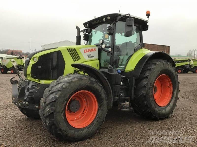 CLAAS AXION 810 Traktorid
