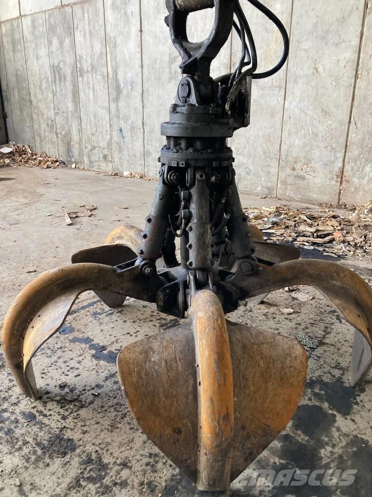 Liebherr LH 30 M Materjalikäitlusmasinad