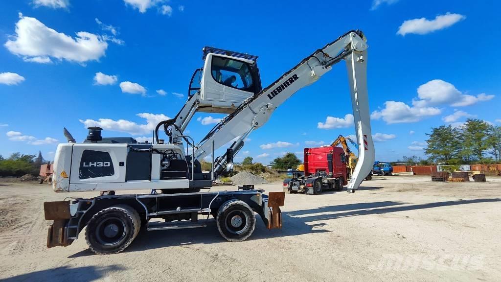 Liebherr LH 30 M Materjalikäitlusmasinad