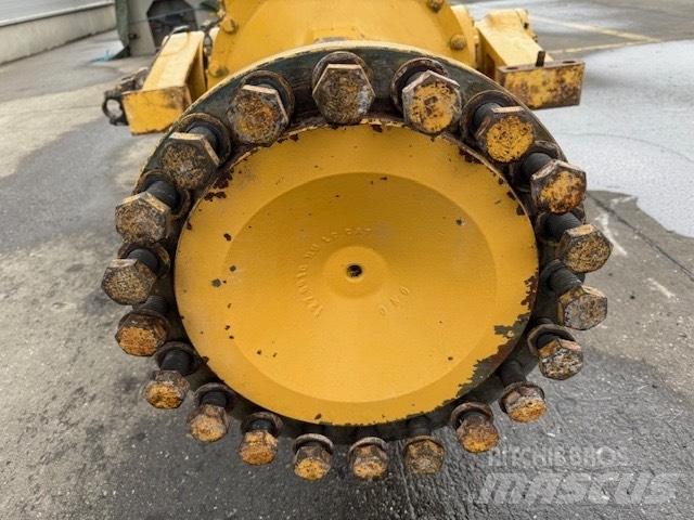 CAT 966 H REAR AXLES Sillad