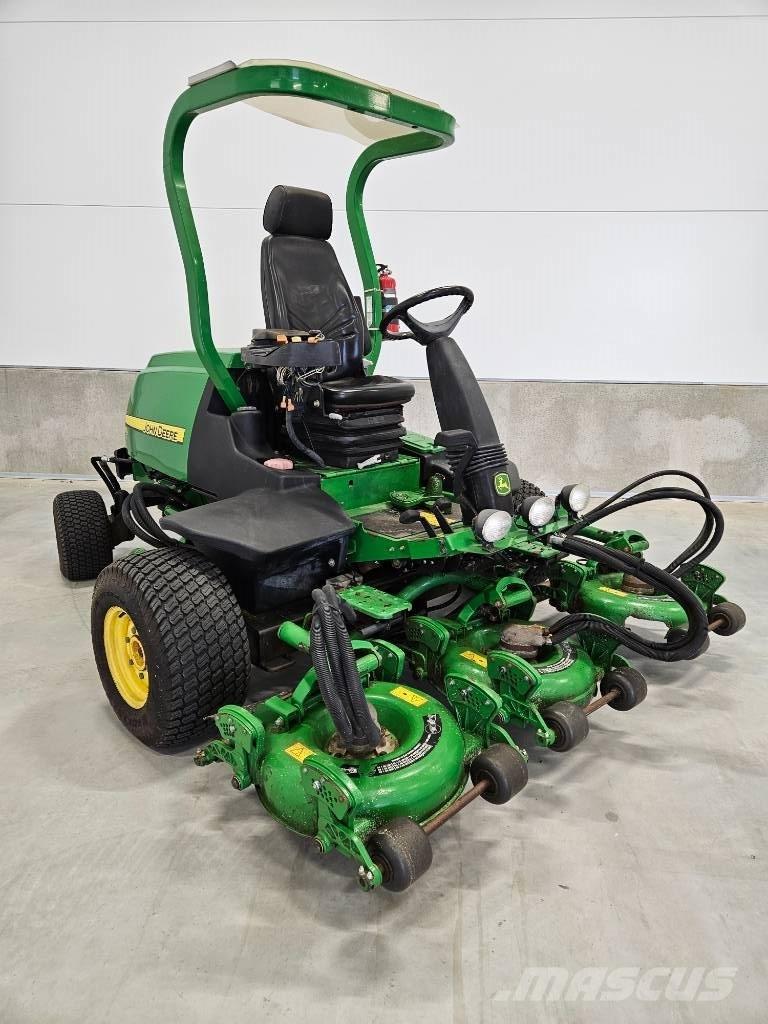 John Deere 8800 Murutraktorid