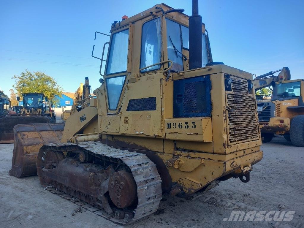 CAT 963 Roomiklaadurid