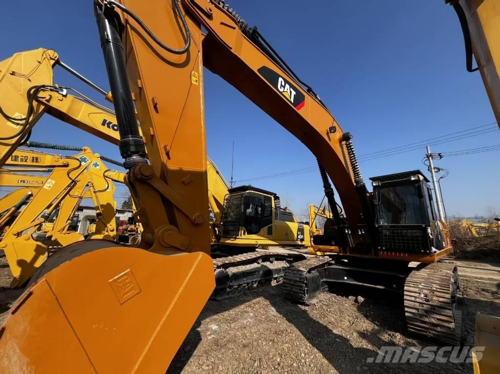 CAT 330 D2 Roomikekskavaatorid