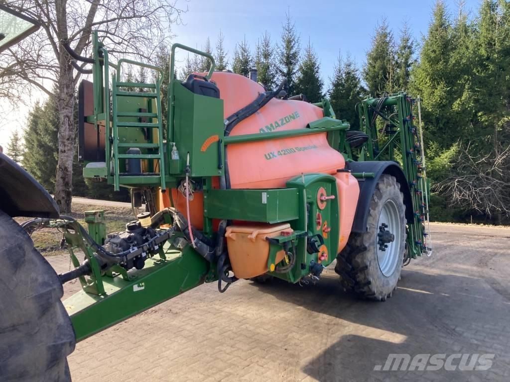 Amazone UX 4200 24 m Haagispritsid