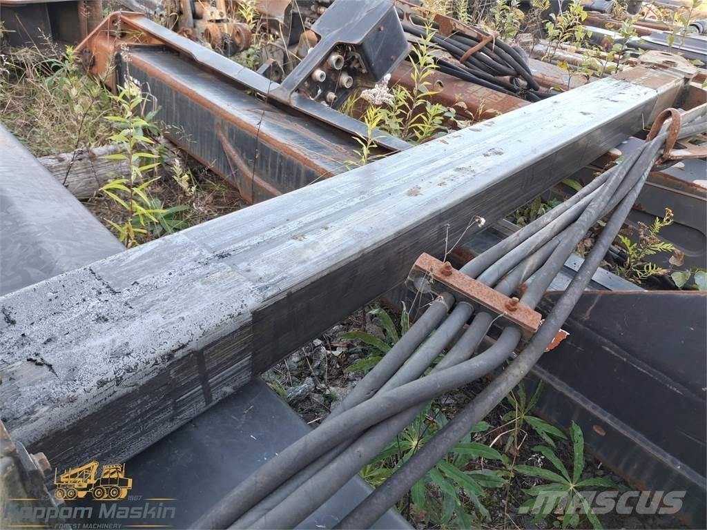 Cranab CRF 11 Forvarderi kraanad