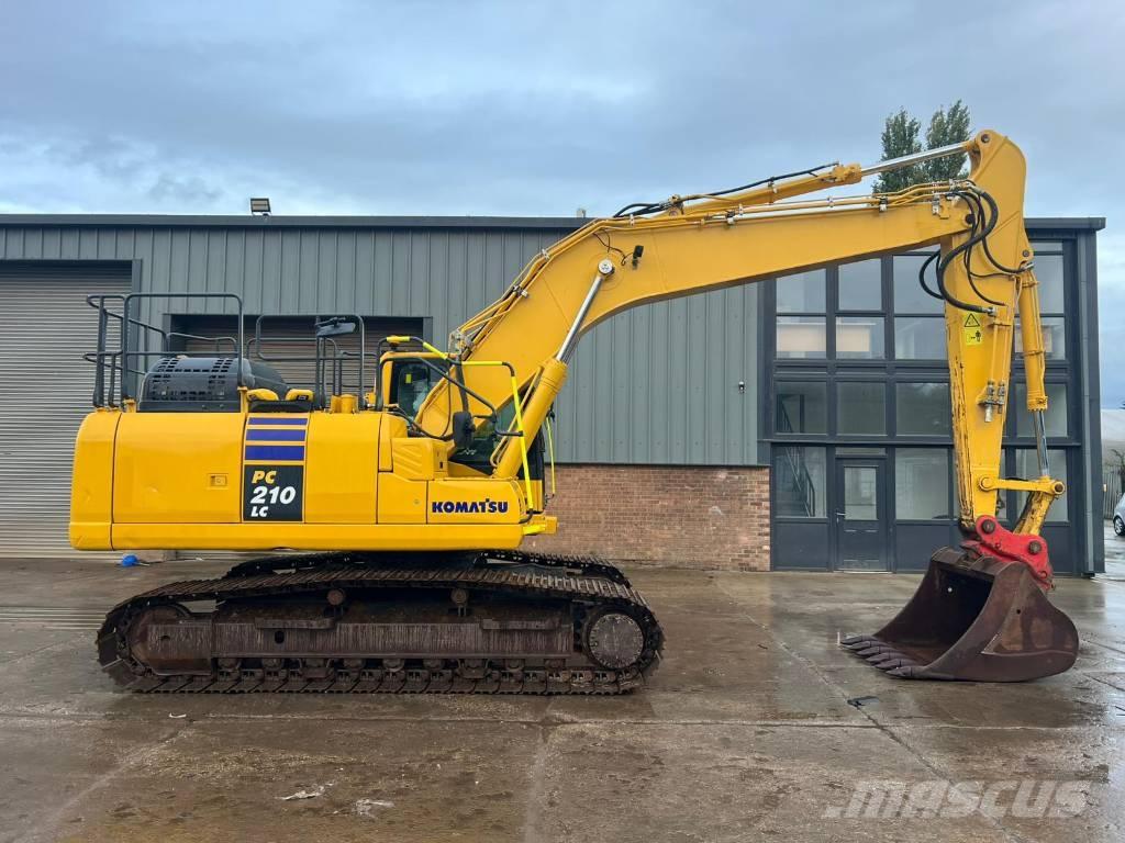 Komatsu PC 210-11 Roomikekskavaatorid