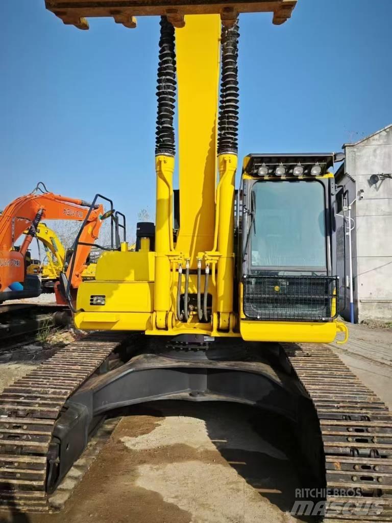 Komatsu PC 400-8 Roomikekskavaatorid