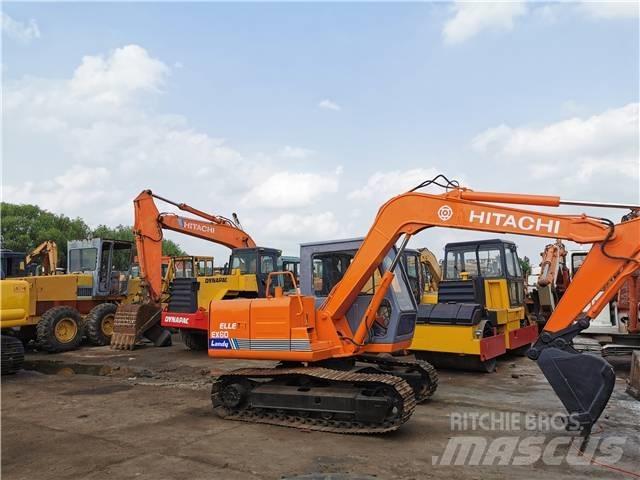 Hitachi EX60 Roomikekskavaatorid