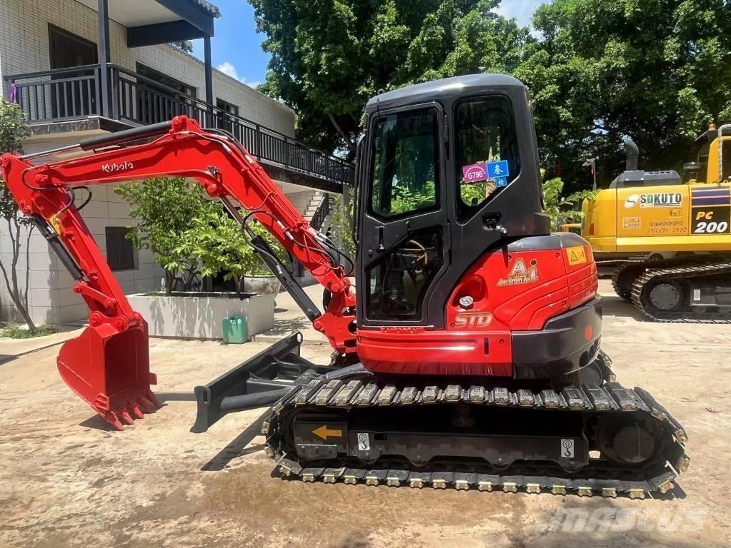 Kubota KX155-3 Roomikekskavaatorid