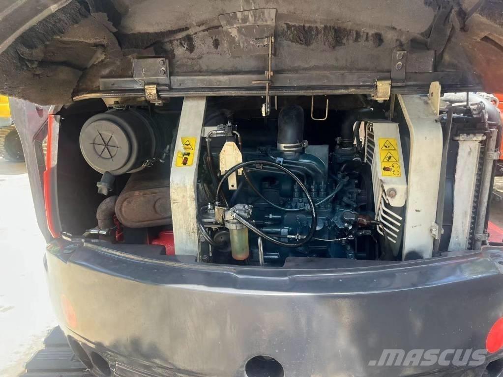 Kubota KX155-3 Roomikekskavaatorid