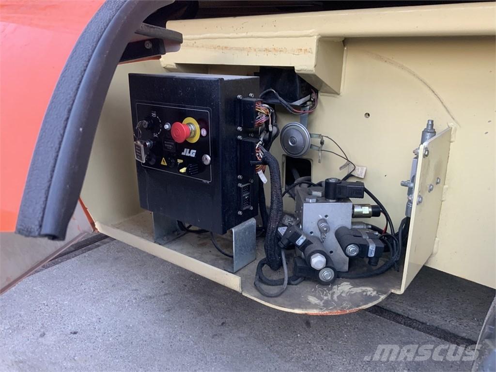 JLG 4069 LE Käärtõstukid