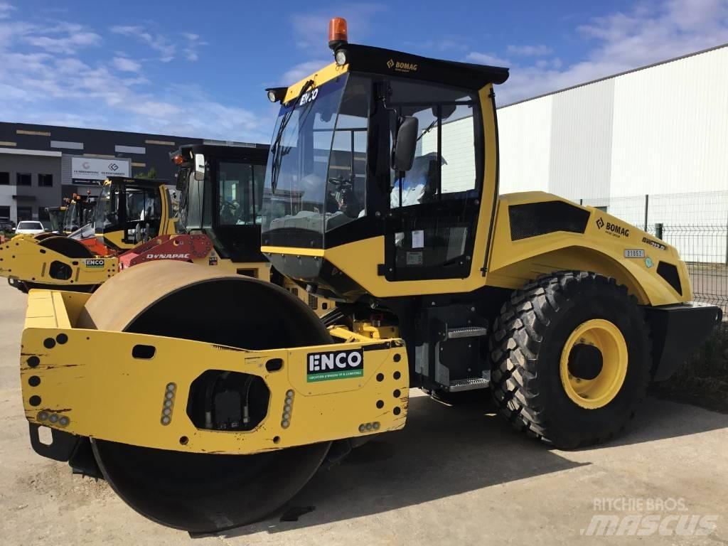 Bomag BW212D5 Pinnasetihendajad
