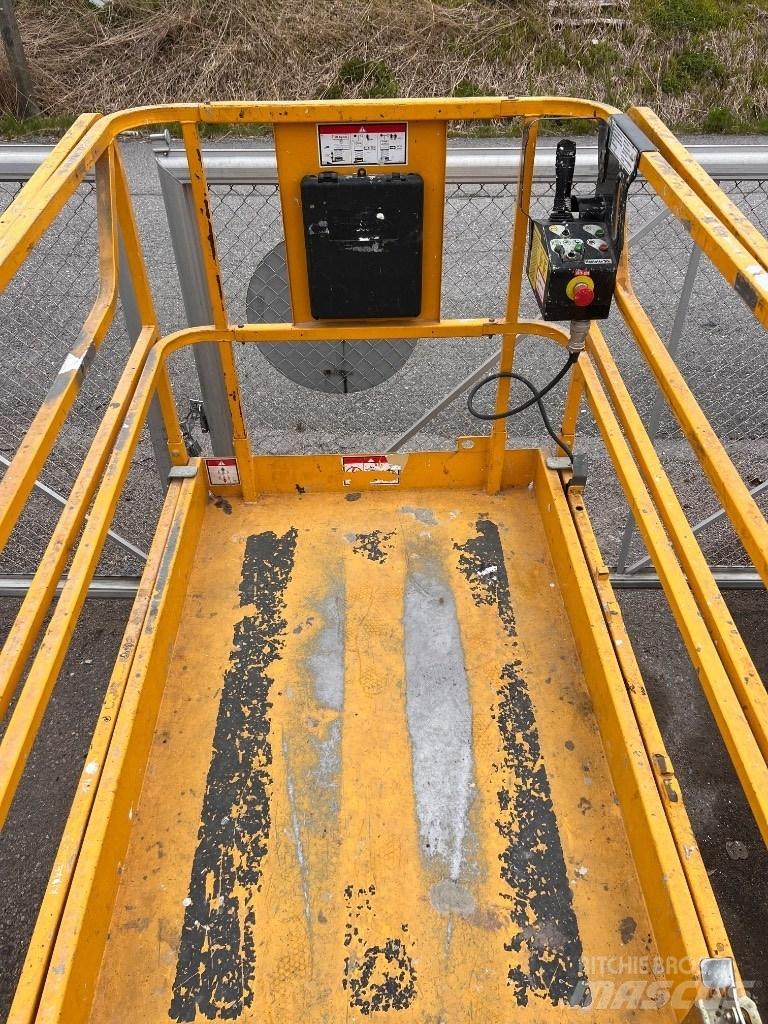 Haulotte Compact 12 Käärtõstukid