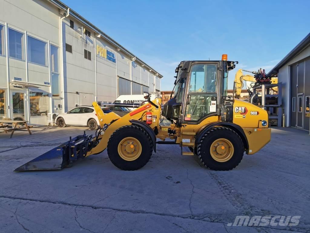 CAT 908 Rataslaadurid