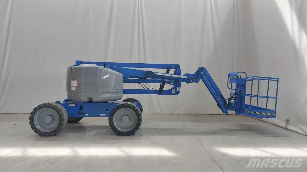 Genie Z 45/25 Iseliikuvad poomtõstukid