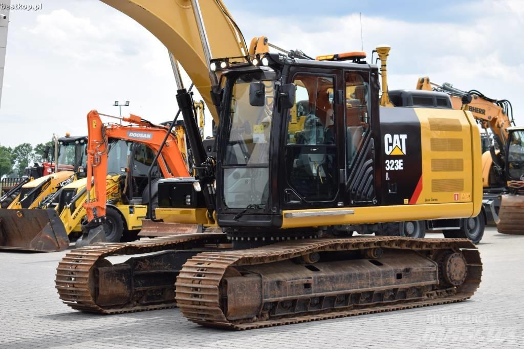 CAT 323 EL Roomikekskavaatorid
