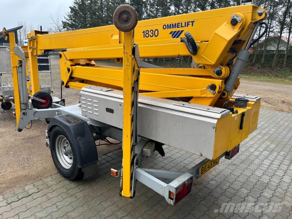 Omme 1830EXB Järelveetavad korvtõstukid