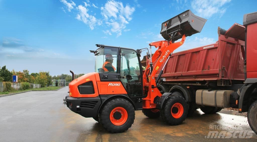 Kubota R 090 Rataslaadurid