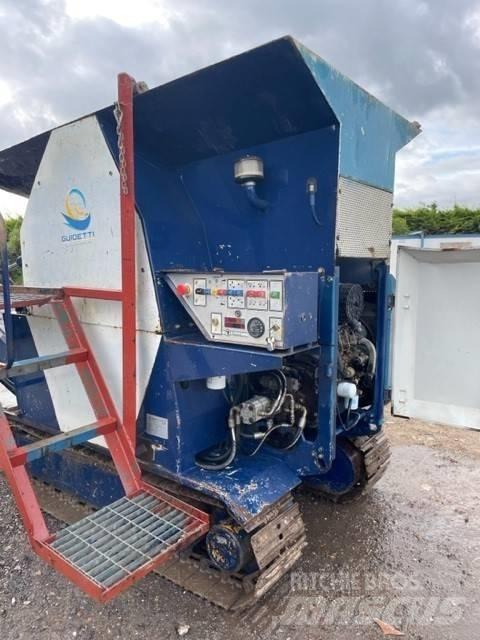 Guidetti MF520 Iseliikuvad purustid
