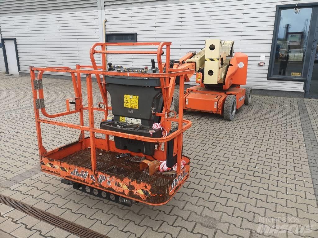JLG E 400 AJPN Iseliikuvad poomtõstukid