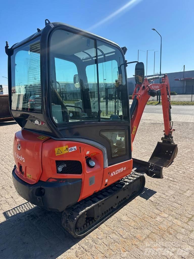 Kubota KX 019-4 Miniekskavaatorid < 7 t