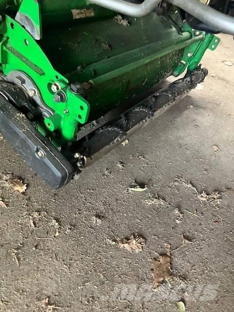 John Deere 7200 A Fairway niidukid