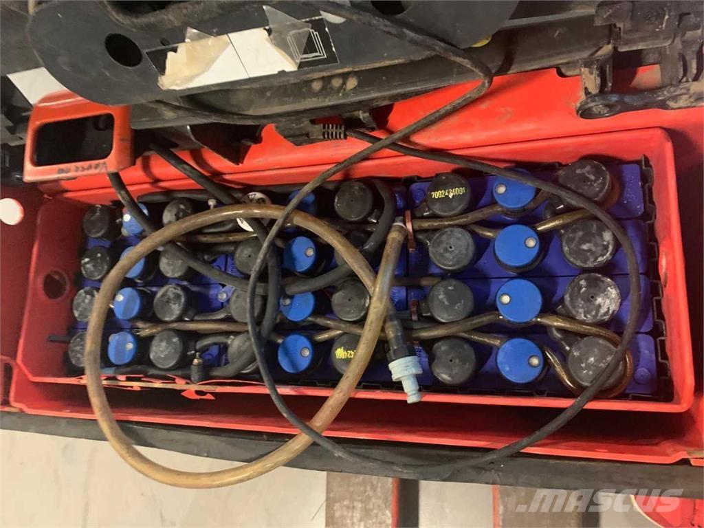 Linde T20 Järelkäidavad virnastajad