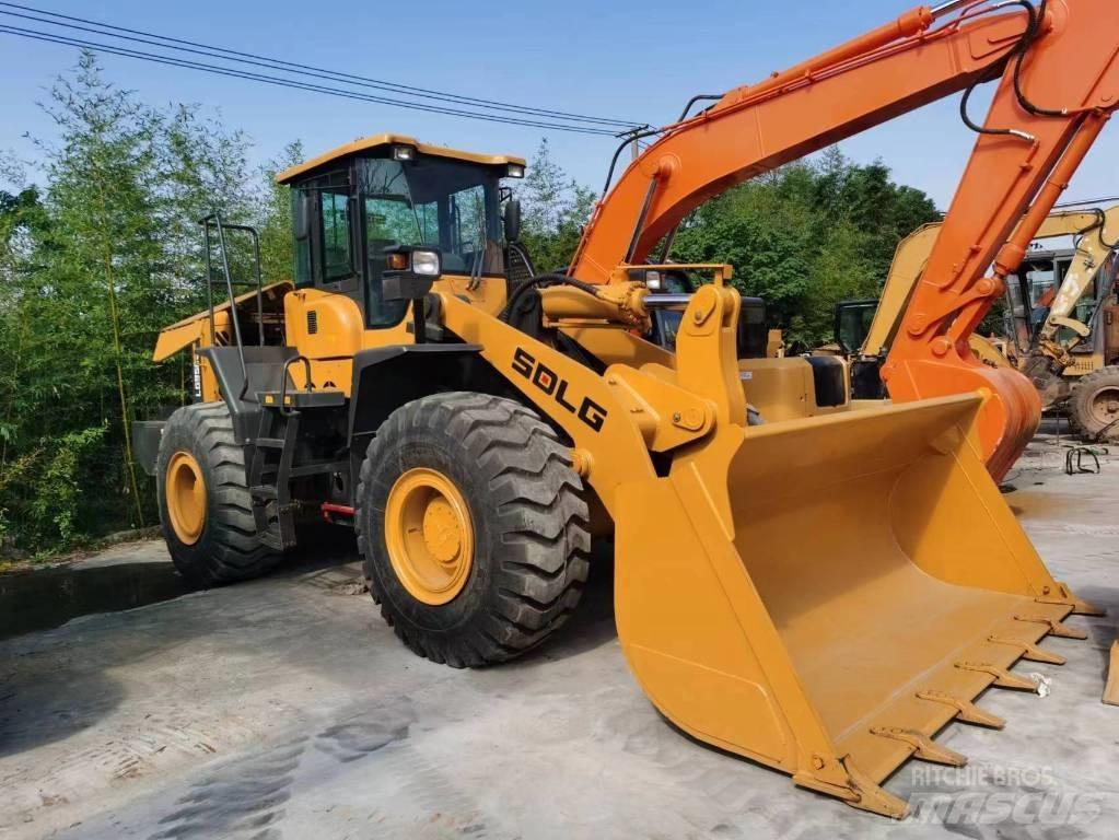 SDLG 956L Rataslaadurid