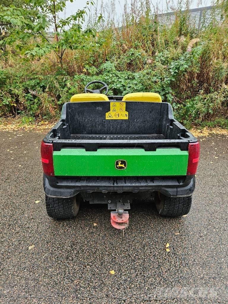 John Deere Gator CX Kommunaalteenuste traktorid