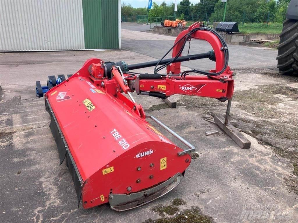 Kuhn TBE 210 Karjamaade niidukid / pealselõikurid