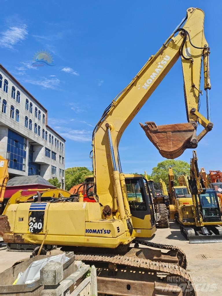 Komatsu PC 240 LC-7 Roomikekskavaatorid