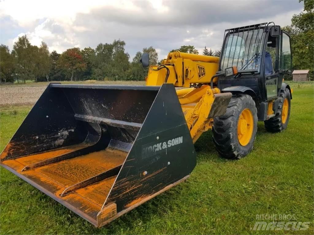 JCB 532-120 Põllumajanduslikud teleskoopkäitlejad