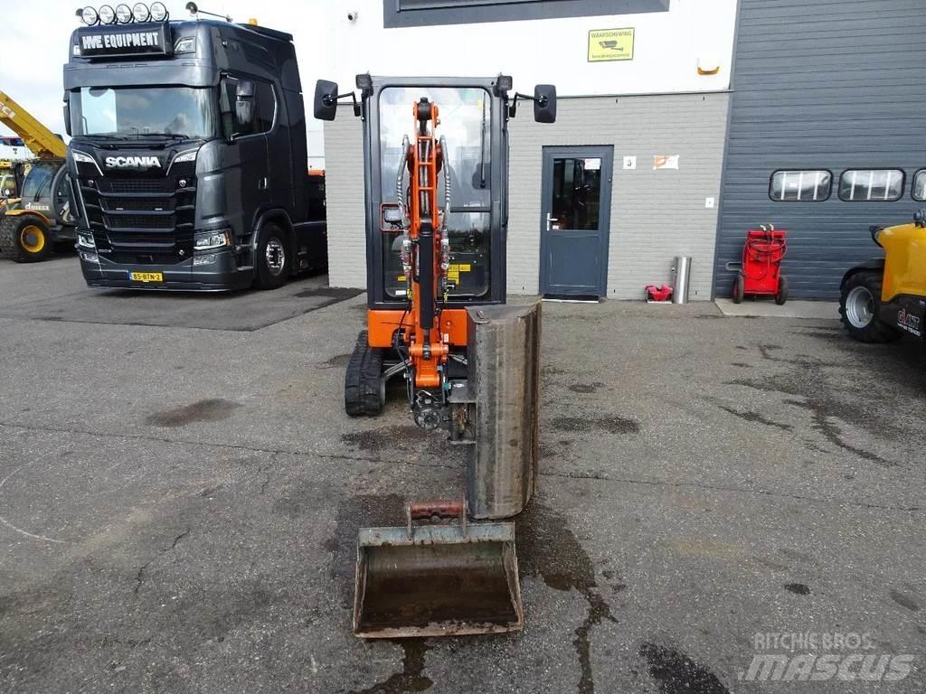 Hitachi ZX19-6CR Miniekskavaatorid < 7 t