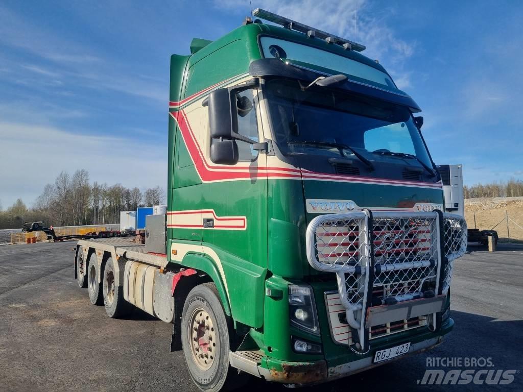 Volvo FH 16 700 8x4 Sadulveokid
