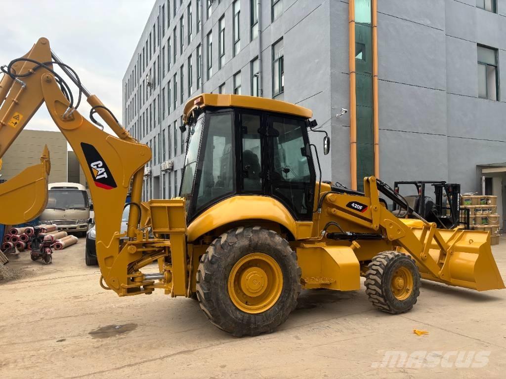 CAT 420 F Ekskavaatorlaadurid