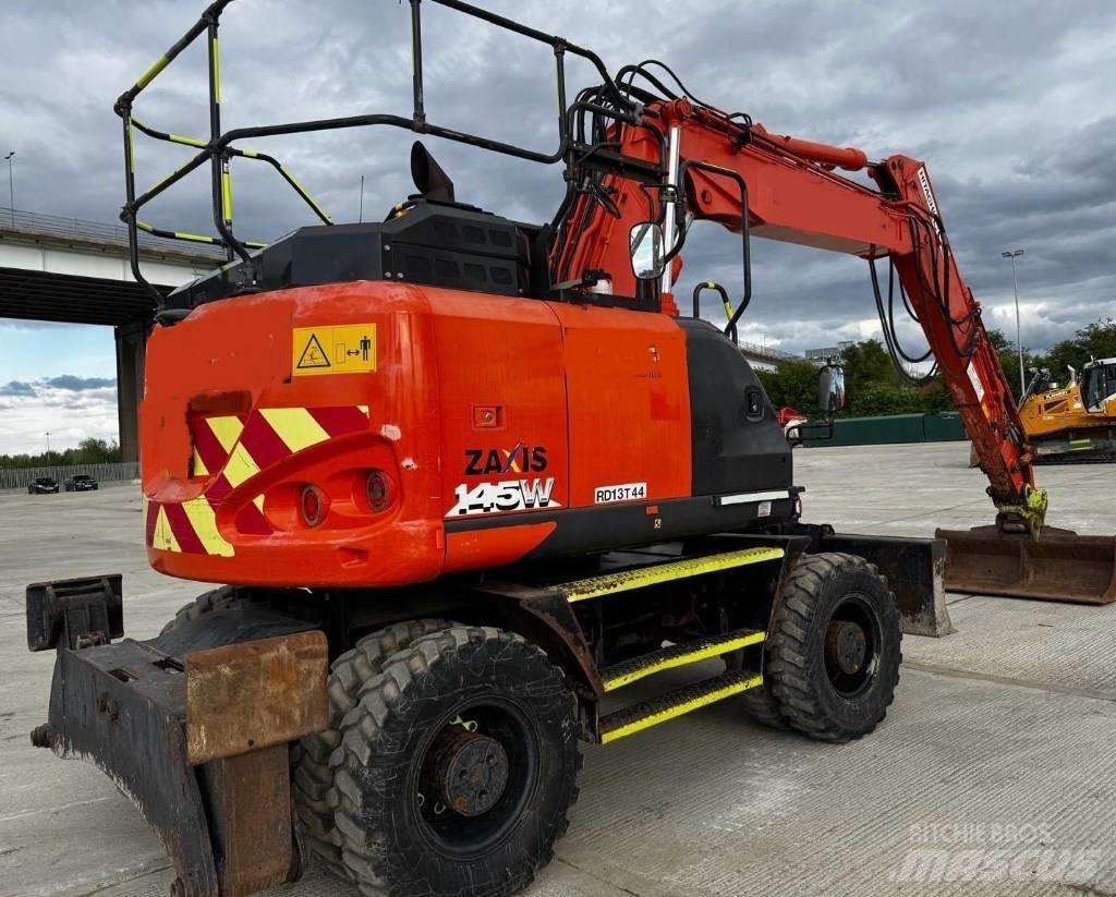 Hitachi ZX 145 W-6 Ratasekskavaatorid
