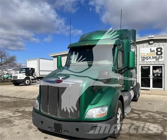 Peterbilt 579 Sadulveokid
