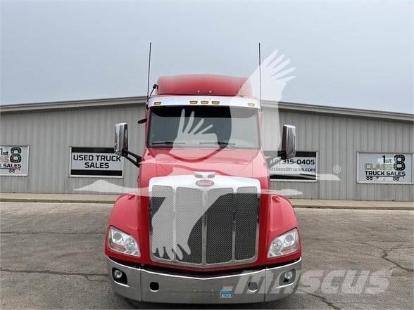 Peterbilt 579 Sadulveokid