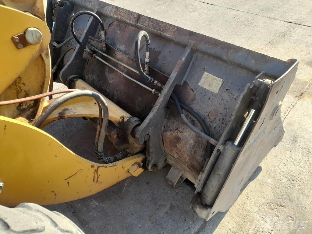 CAT 908 H 2 Rataslaadurid