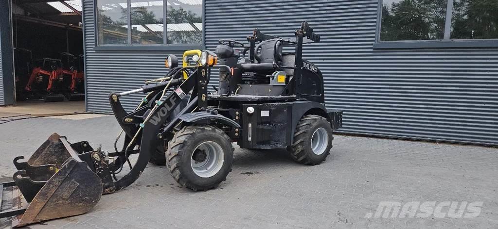 Wolf WL 80 Rataslaadurid