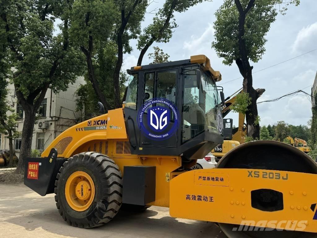 XCMG XS 203 J Ühe trumliga rullid